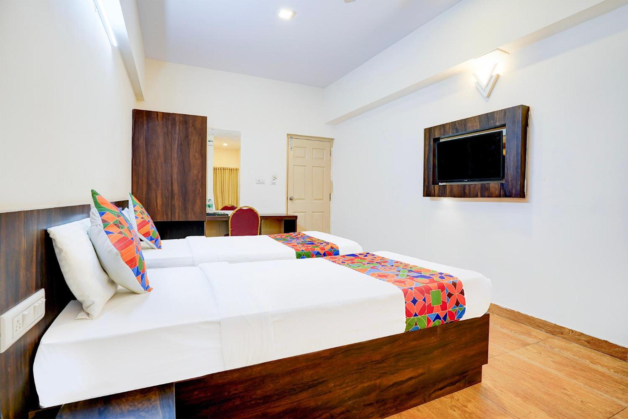 Fabhotel Grk Comforts - Jayanagar Bangalore Exterior foto