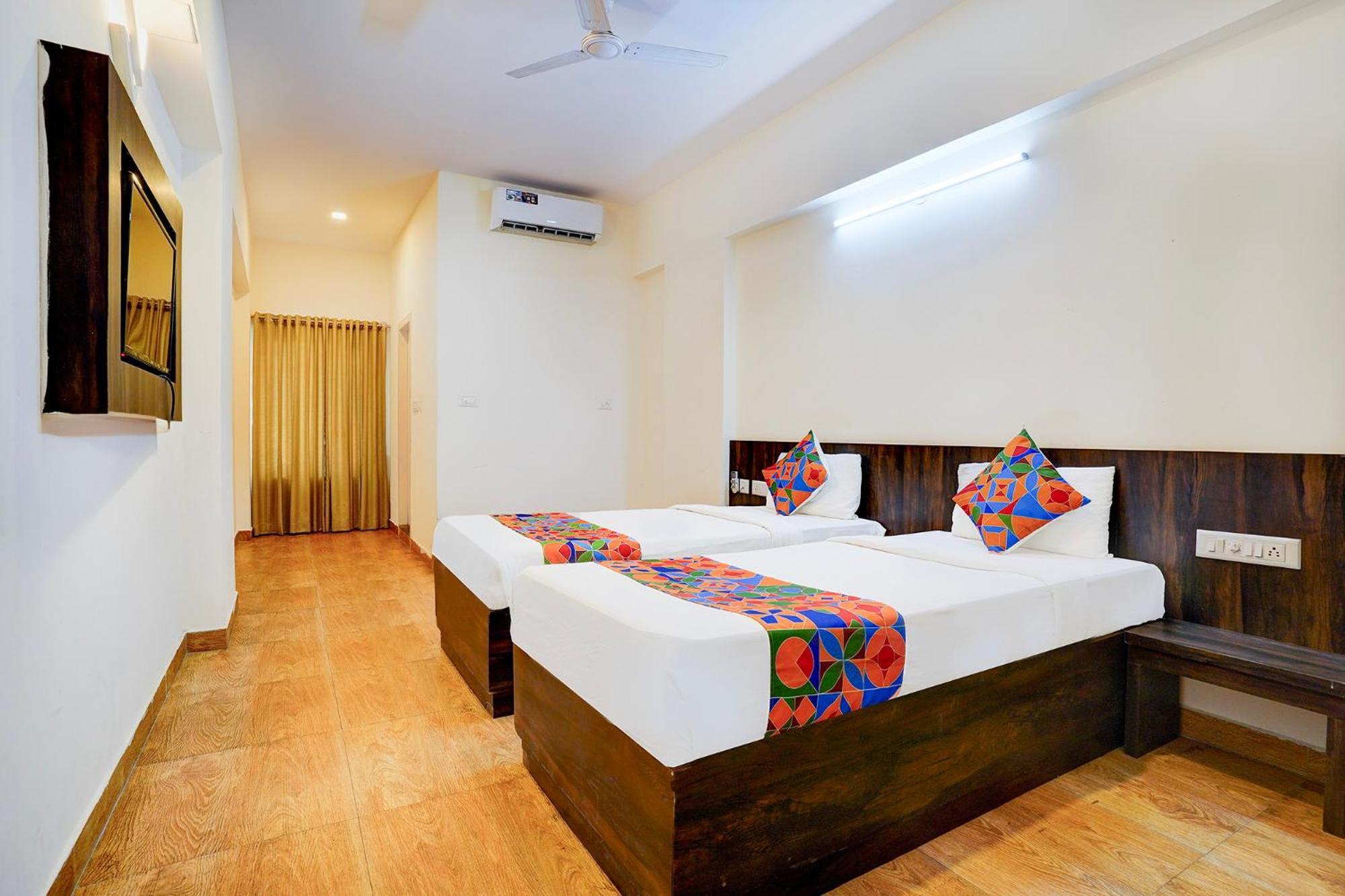 Fabhotel Grk Comforts - Jayanagar Bangalore Exterior foto
